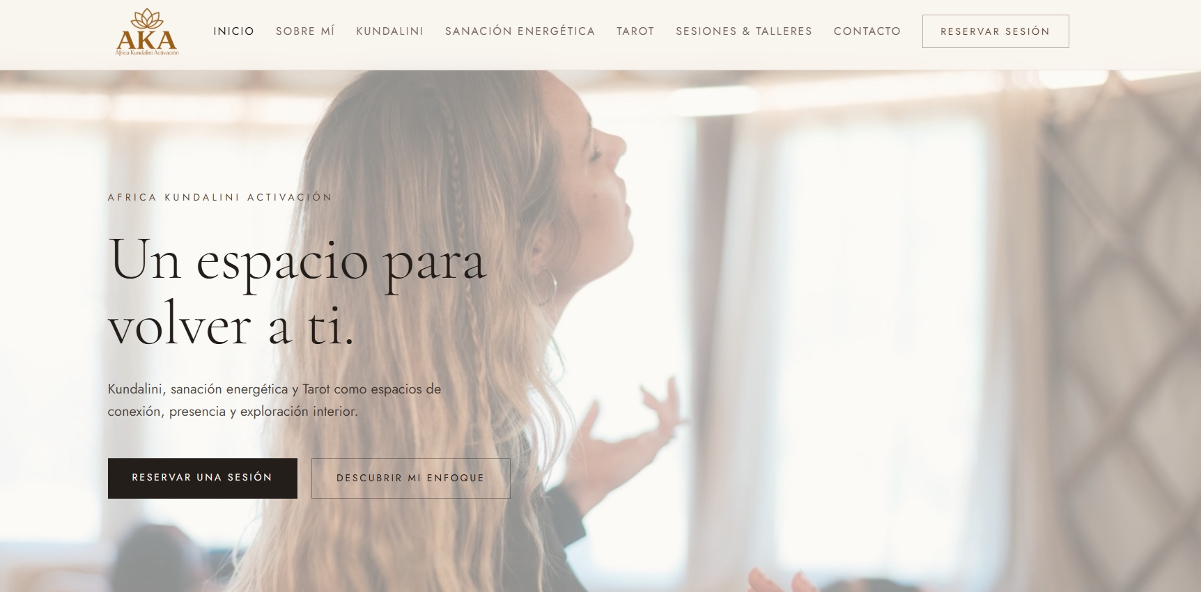 Web de Africa Kundalini Activación mostrada en un navegador
